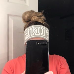 VICTORIA SECRET PINK HEAD WARMER